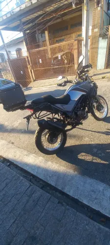 Vendo nh190 2021 moto muito boa nunca me deixou na mão