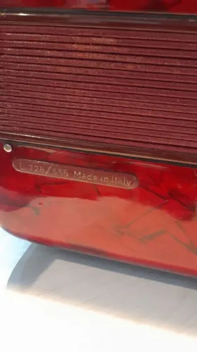 Acordeon Scandalli original 80 baixos , afinada, fole bom