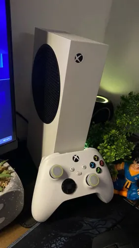 XBOX SERIES S COM GTA 6