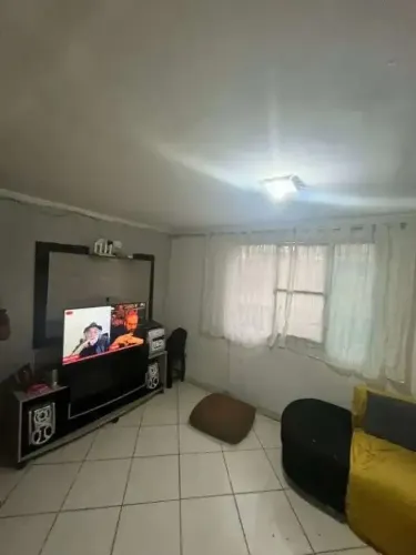 FS2 - Casa em São Caetano 2/4