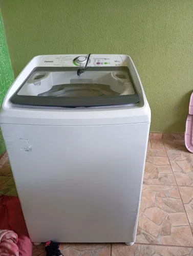 Vende-se máquina de lavar roupa