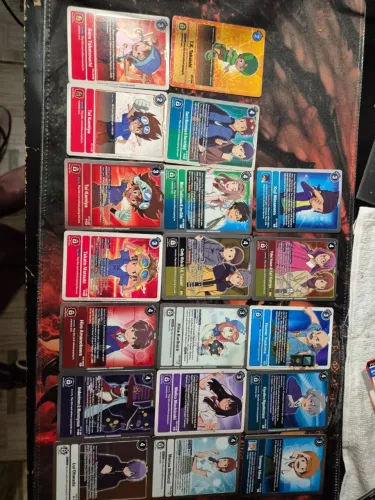 Lote de cartas Digimon TCG