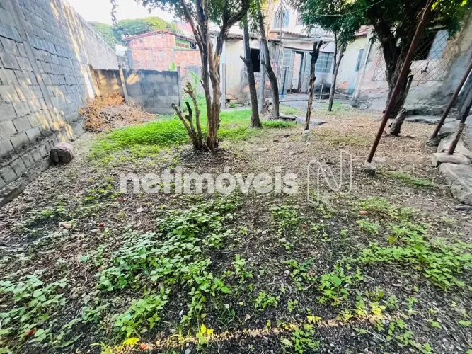 Este imóvel está localizado no Maria Virgínia