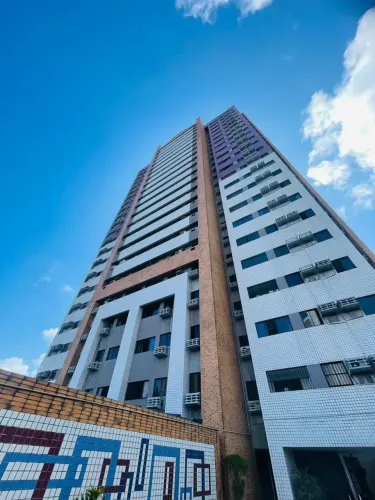 Apartamento de 60 m² no Meireles, com 3 quartos e 1 vaga.