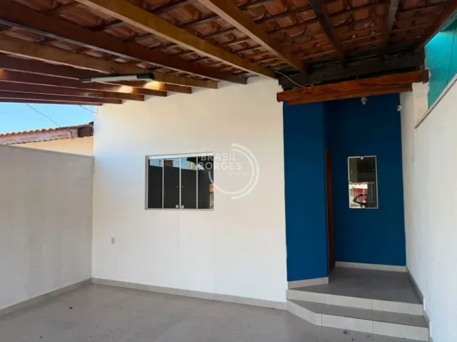 Casa com 2 dormitórios (1 suite) Próx ao Tauste Av Itavuvu