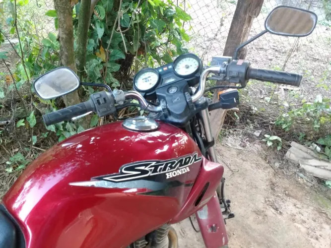 Moto CBX 200 STRADA 01/02