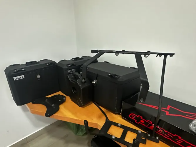 Baús Livi + tanque acessório para BMW GS 1250