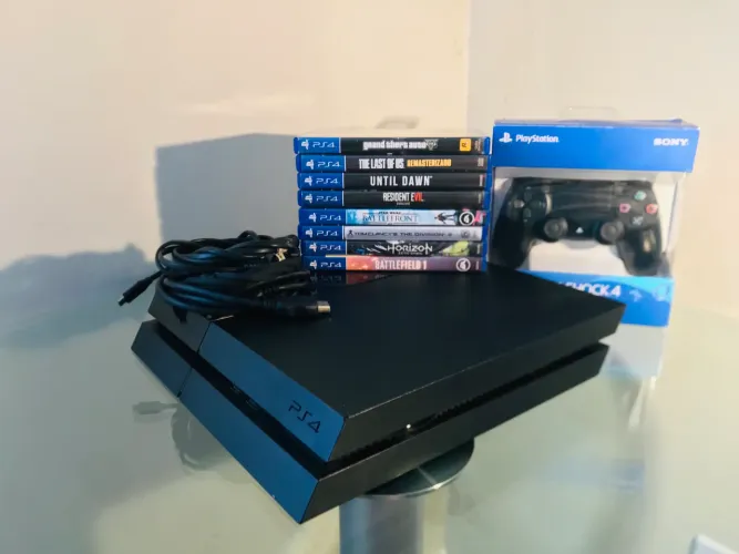 PS4 + 9 JOGOS