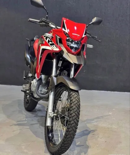 XRE RALLY 300 (entrada 4mil)