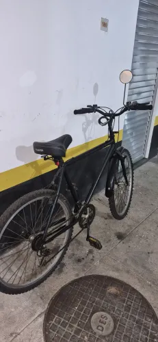 Bicicleta Aro 26 Preta | Shimano SIS | 21 Marchas