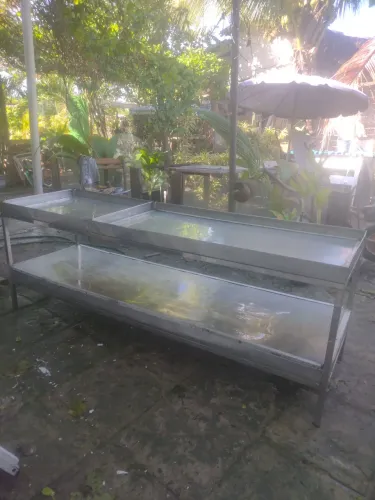 Mesa com base inox 2,00 m x 0,60 m