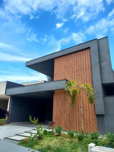 Imóvel luxuoso e confortável a venda no Condomínio Village Damha 3