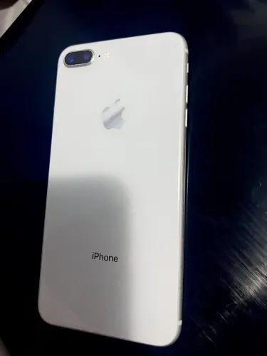 iPhone 8 Plus