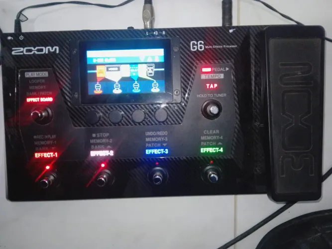 Zoom g6