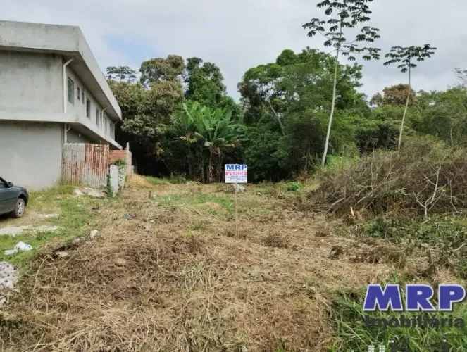 Terreno em Ubatuba, praia da Maranduba, com escritura. Oportunidade.