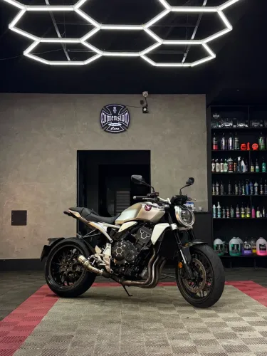 CB 1000R 2023 - Moto Nova!