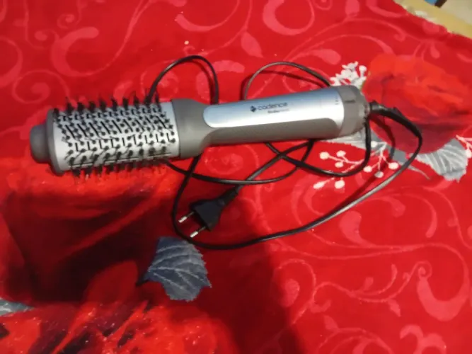 Escova secadora