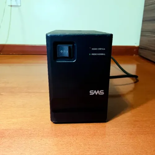 Estabilizador SMS Progressive III 2000VA Bivolt