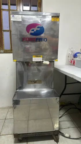 MÁQUINA DE AÇAÍ / SORVETE FORTFRIO - 10L | PRODUÇÃO DE ATÉ 30L/HORA