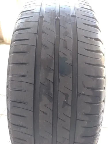 1 Pneu Michelin 195/60 R15