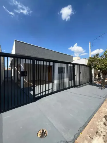 Casa a Venda em Tanabi