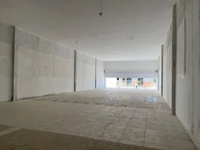 Loja à venda, 400 m² por R$ 1.800.000,00 - Feu Rosa - Serra/ES