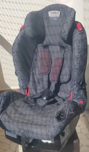 Caderinha infantil para carro - Bom estado