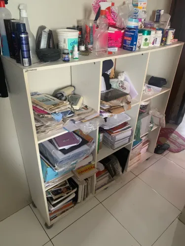 Estante expositor armário prateleira estante colméia 9 nichos Branco