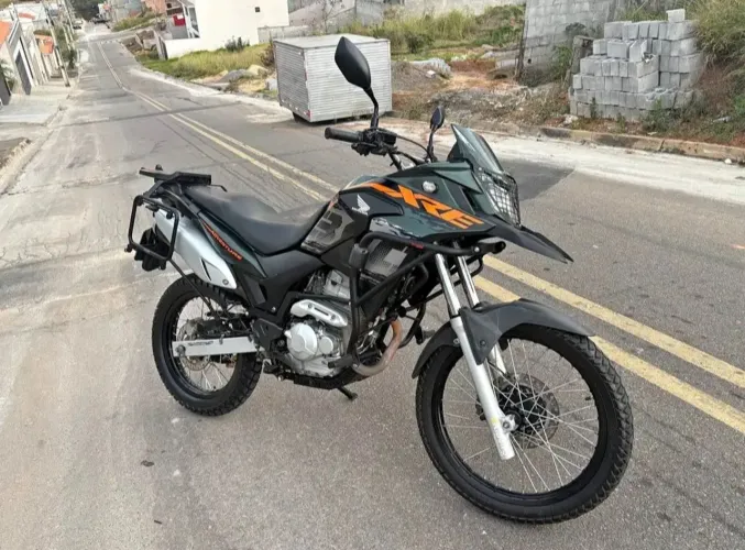 XRE 300 ADVENTURE