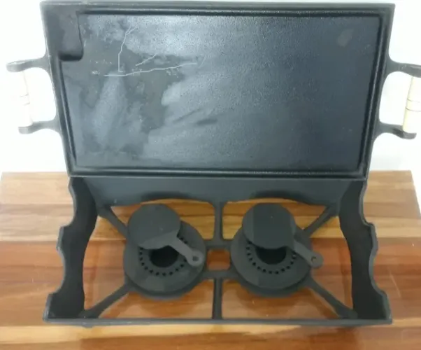 Churrasqueira Álcool ou Rechaud em Ferro Fundido.
