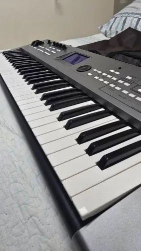 Sintetizador Yamaha MM6 61 Teclas. Sons Profissionais Série Motif