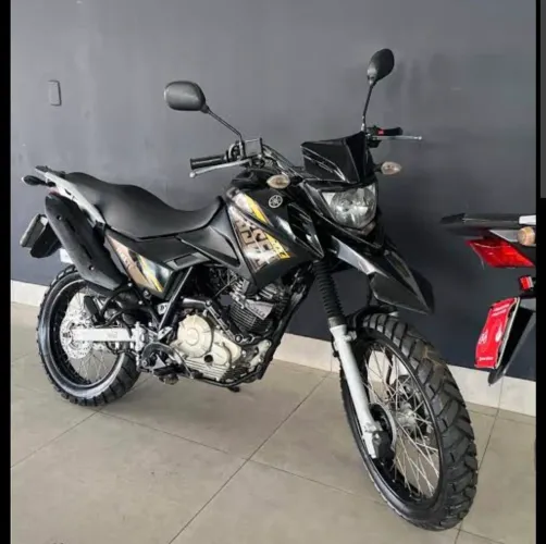ALUGUEL/LOCAÇÃO CROSSER 150