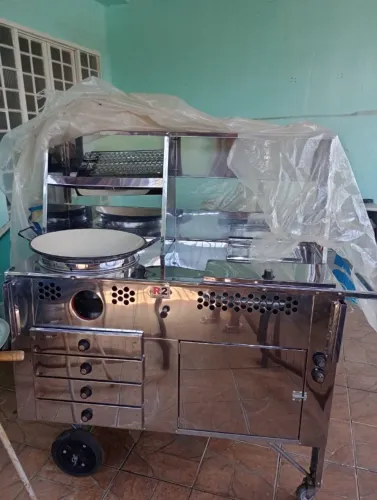 Carrinho , carro , Treiler , Food truck cachorro quente , batata frita , tacho , chapa 