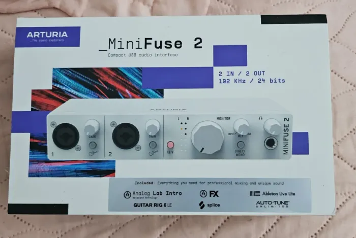 Arturia minifuse 2