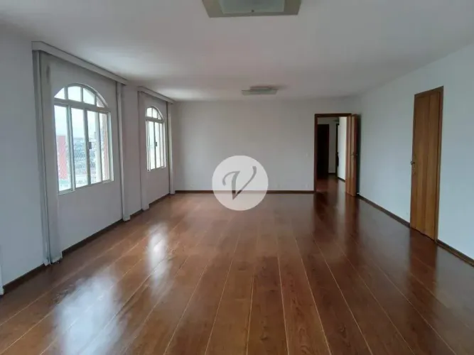 Apartamento à venda no Centro de Santo André (SP) | 4 Dorms, 1 Suíte | 3 Vagas