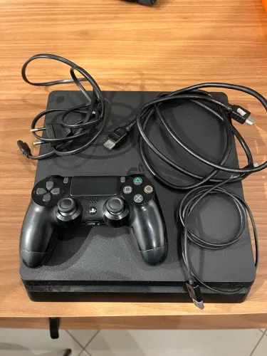 PS4 SLIM 1TB