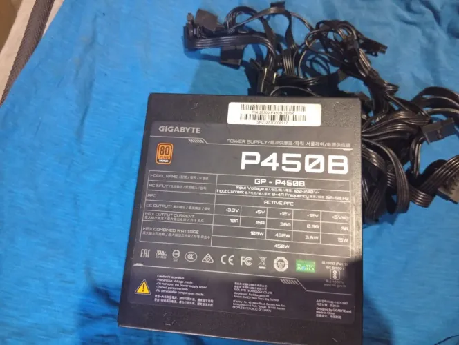 FONTE GIGABYTE 450W NOVO TEM CONVERSA