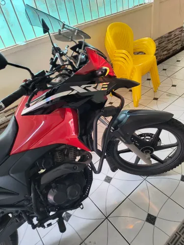 A moto está em meu nome e documentos também!