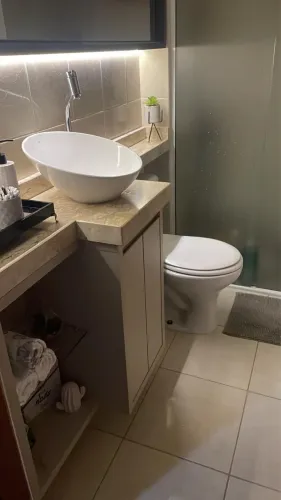 Apartamento todo Mobiliado, livre de condomínio