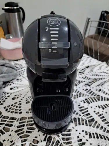 Cafeteira Dolce Gusto 
