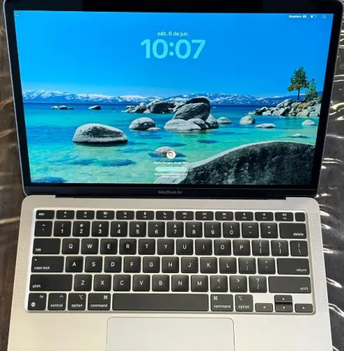 Apple Macbook Air M1 512Gb SSD