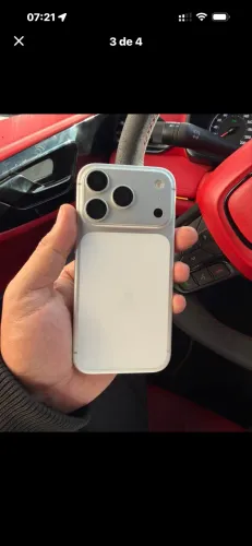 iPhone 14 Pro Max montado no 17 pro Max