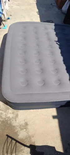 Colchão de casal Inflável. Novo. Não aceito oferta.