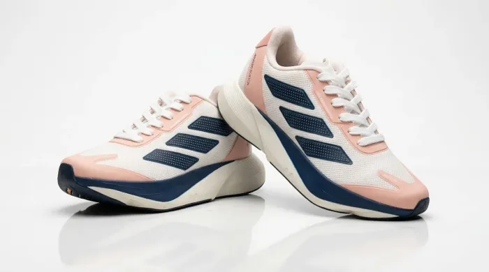 Tênis Adidas Adizero Boston - Conforto & Estilo por APENAS R$ 60!