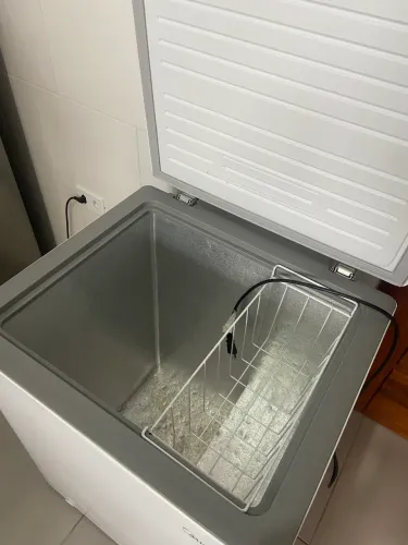 Freezer vertical MIDEA 150 litros 