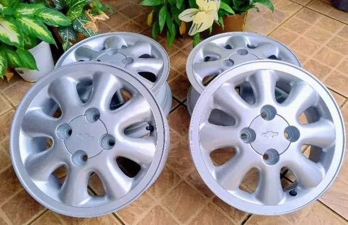 RODAS ARO 13 ORIGINAL GM | FURAÇÃO 4x100 | MODELO BARCELONA