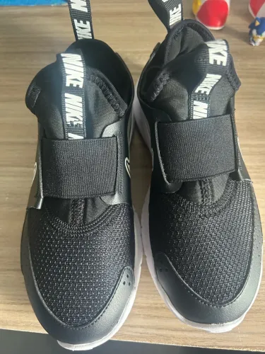Tênis Nike 29