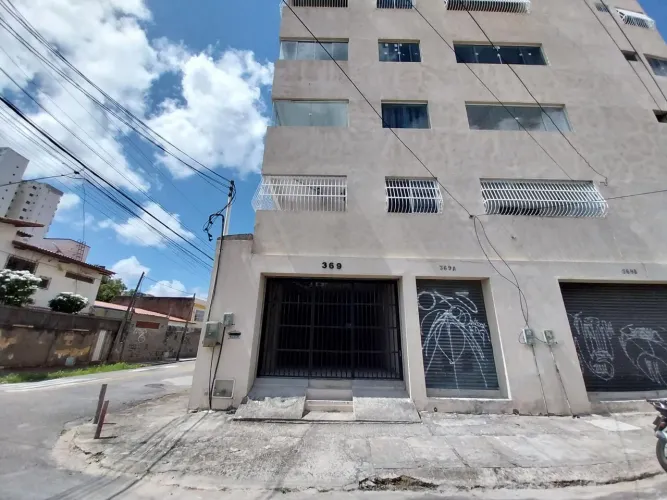 L02163 - Ponto comercial contendo 40m² bem localizado no Benfica