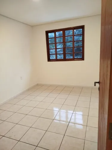 Aluga-se apartamento em Florianópolis