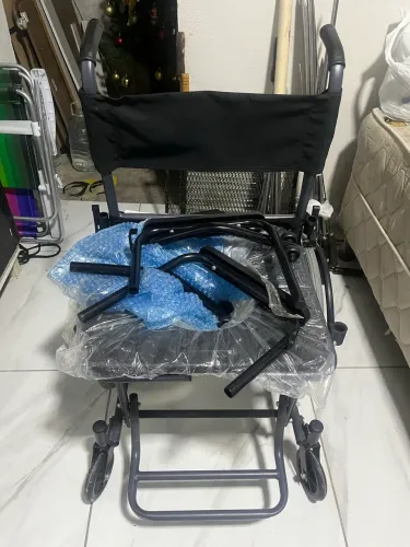 Cadeira de rodas para banho 